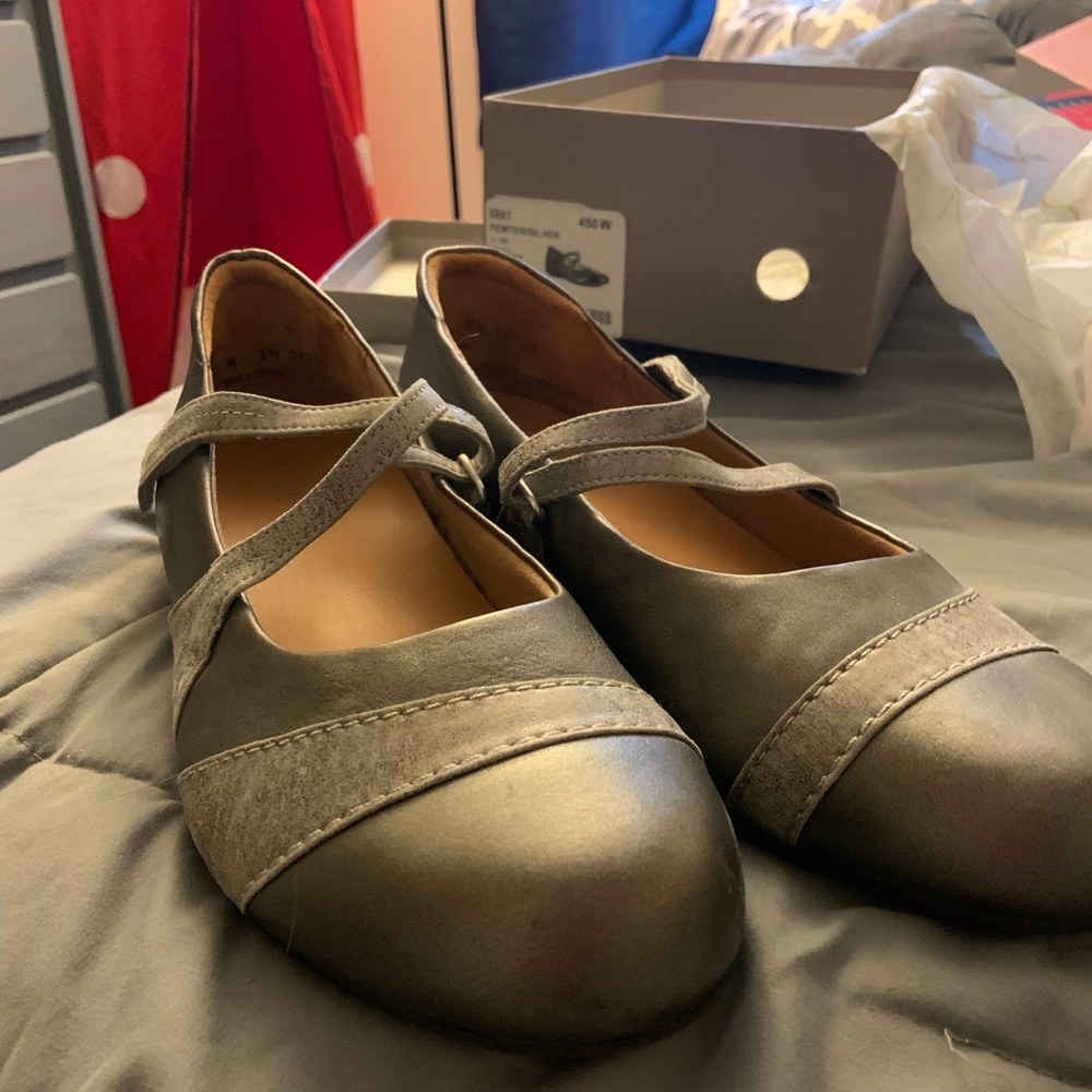 Ziera Women’s Dress Shoe